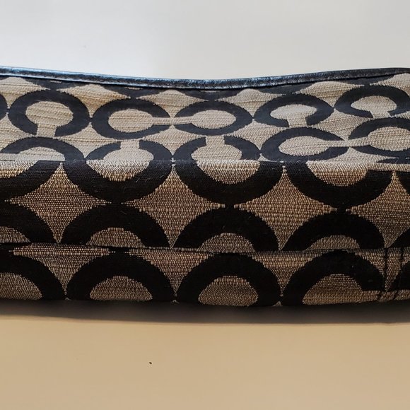 Coach Wristlet Purse - Picture 5 of 6